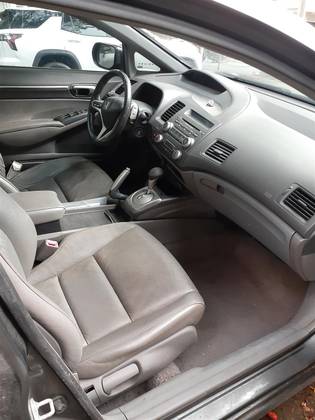 HONDA CIVIC 1.8 EXS 16V FLEX 4P AUTOMÁTICO HONDA CIVIC 1.8 EXS 16V FLEX 4P AUTOMÁTICO